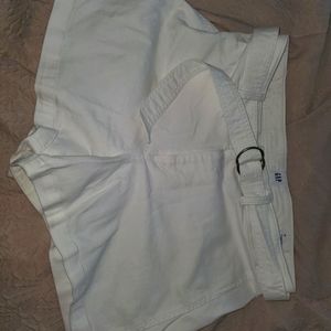 NWOT Gap Women's 4" high rise denim shorts w/ Stretch Belt white size 14